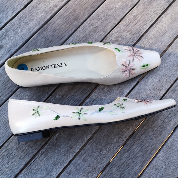 Ramon Tenza flowered low-heeled pumps - Picture 2 of 16
